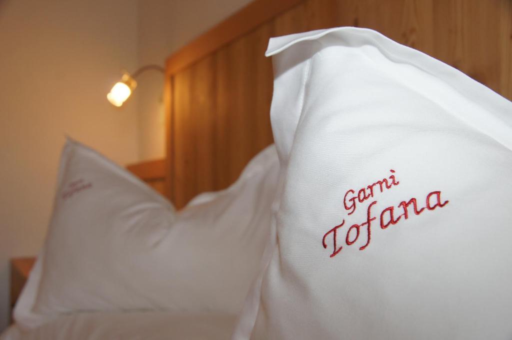 Hotel Garni Tofana Corvara In Badia Habitación foto