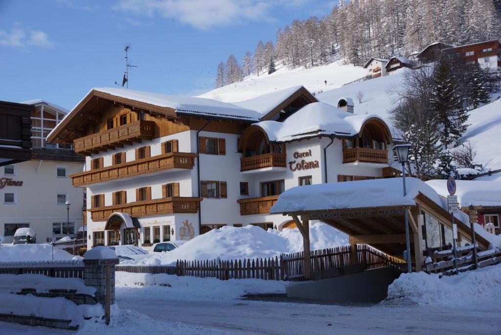 Hotel Garni Tofana Corvara In Badia Exterior foto